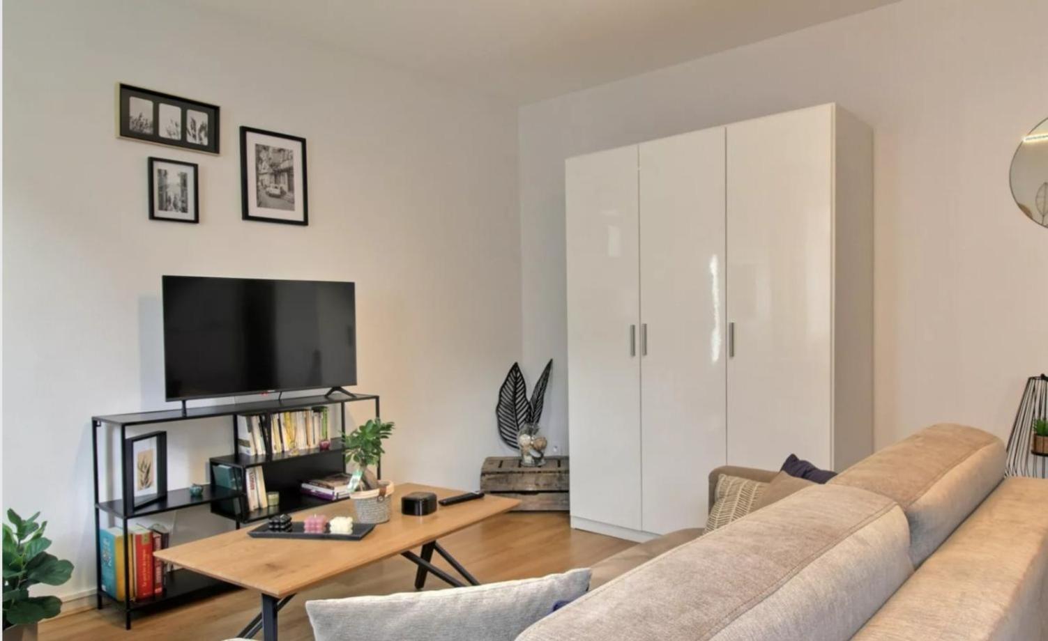Appartement Hyper Centre Avec Garage Prive Конкарно Екстериор снимка